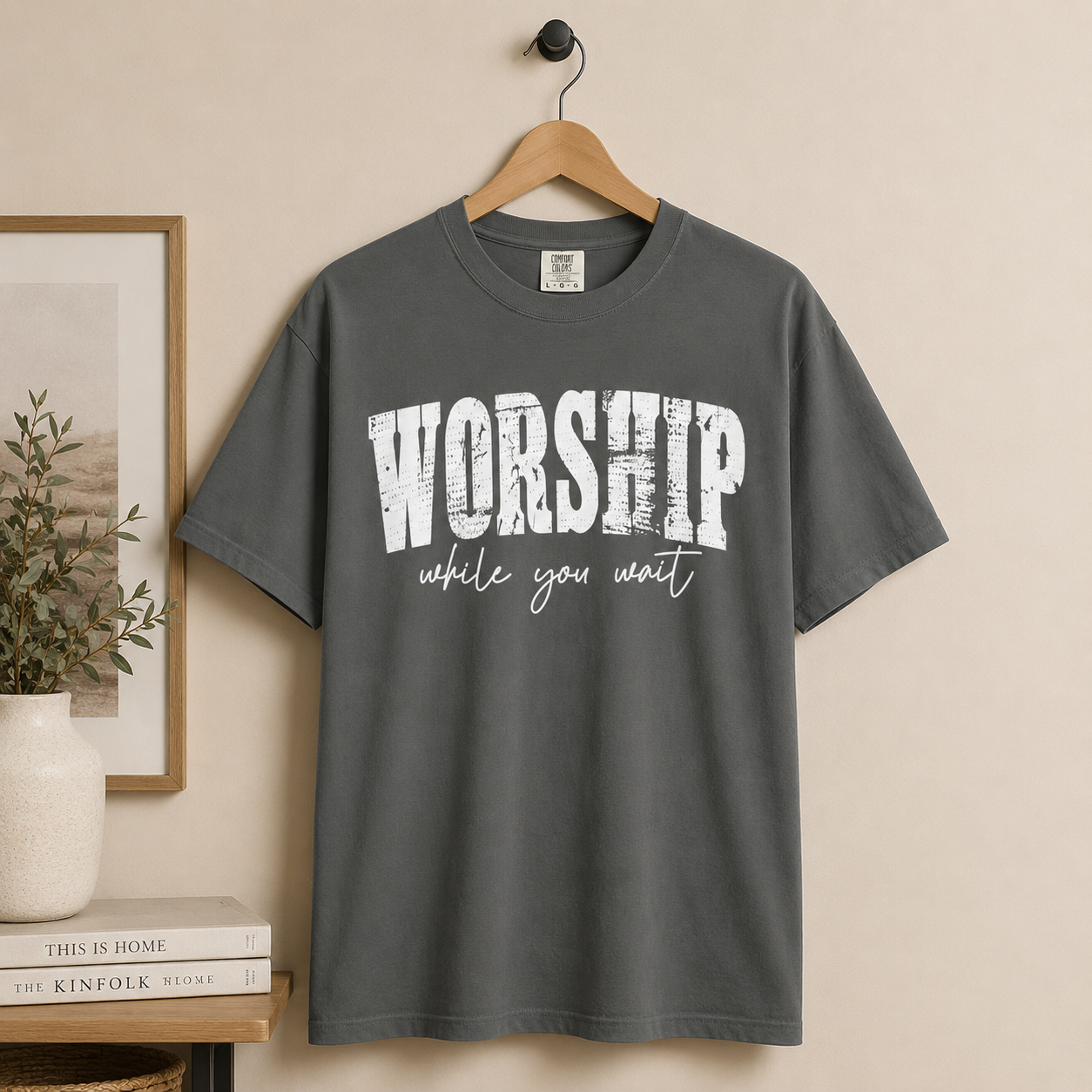 Worship While You Wait Graphic Tee