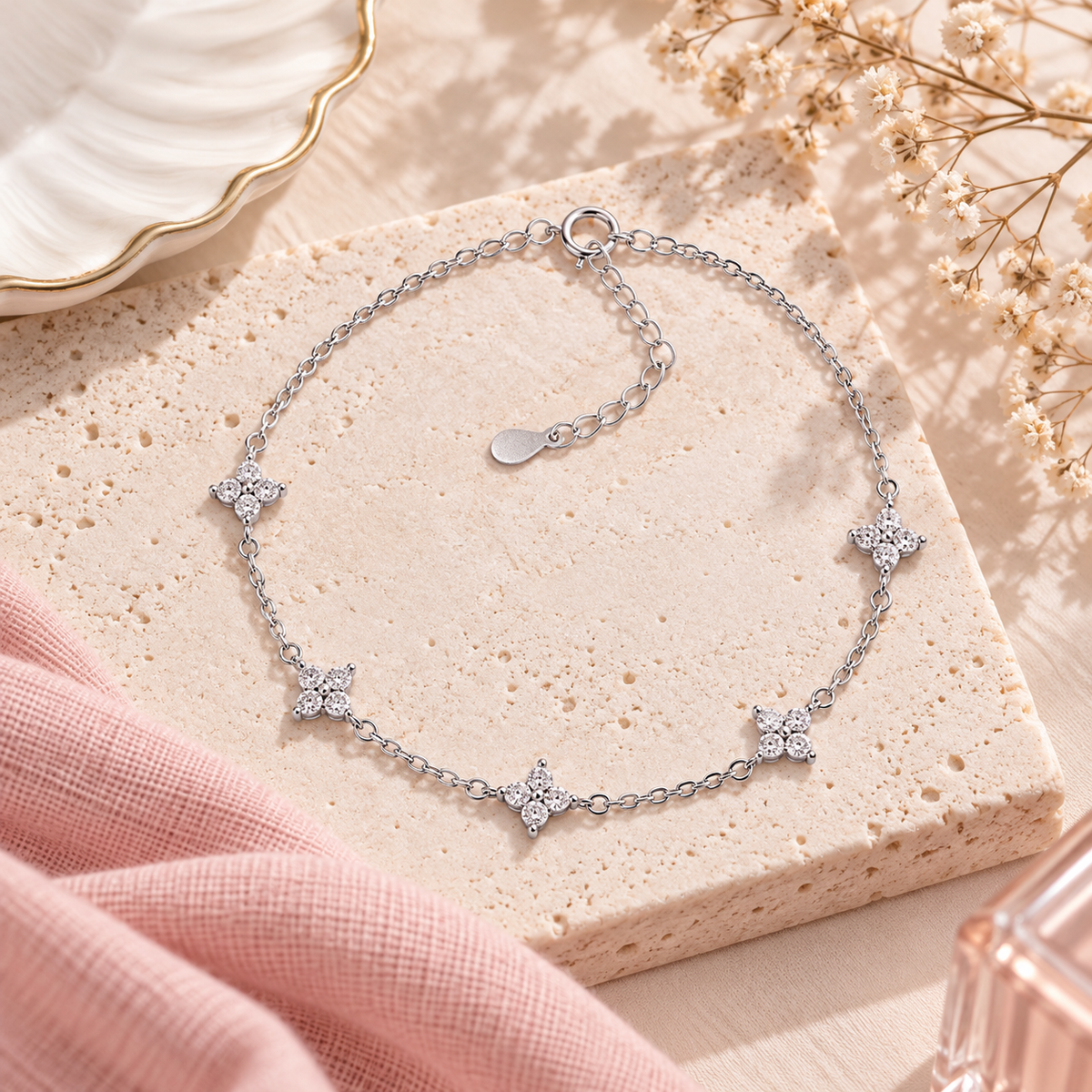 Clover Charm Bracelet